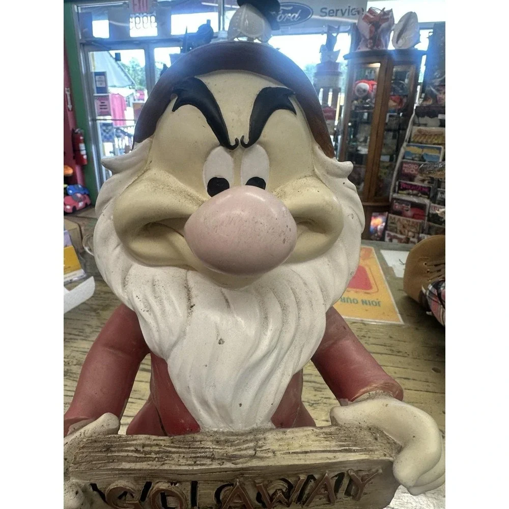 Vintage Disney Grumpy Welcome Go Away Garden Statue 12